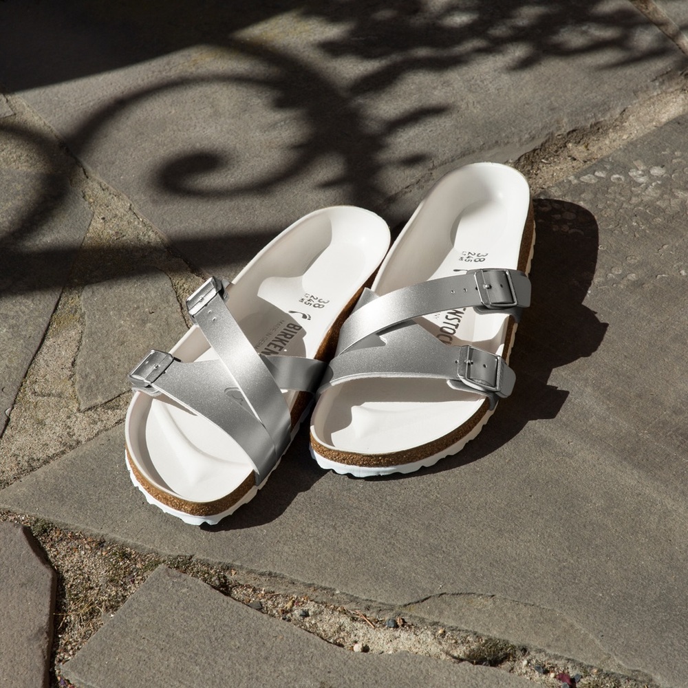 Birkenstock Yao Lux Sandals in Silver Metallic